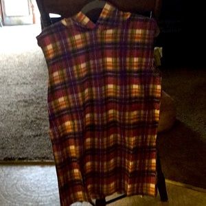 Sleeveless Hooded Flannel Top